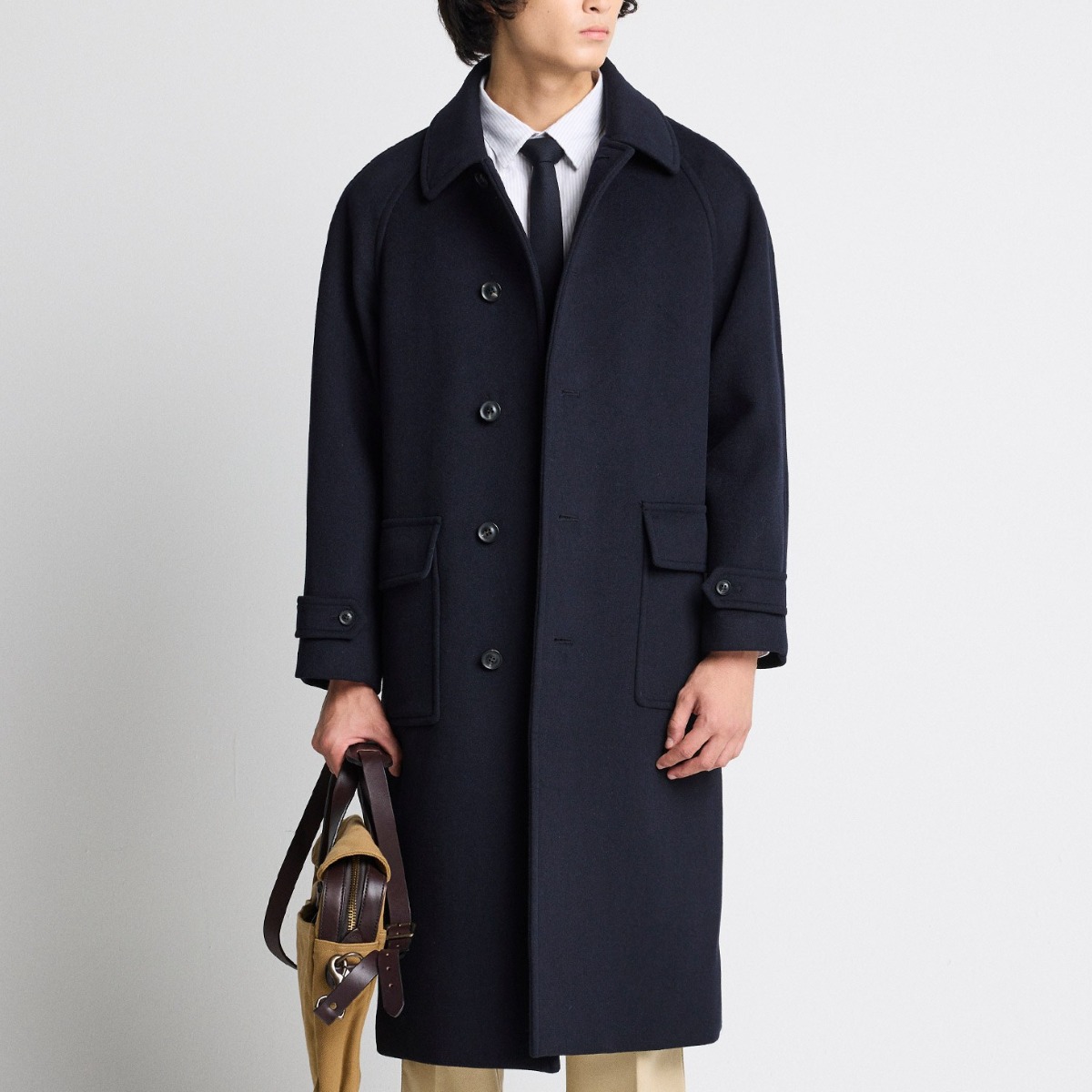 [STCO] 남성 캐시미어 블랜드 발마칸 코트 세미오버핏 네이비 249,000원