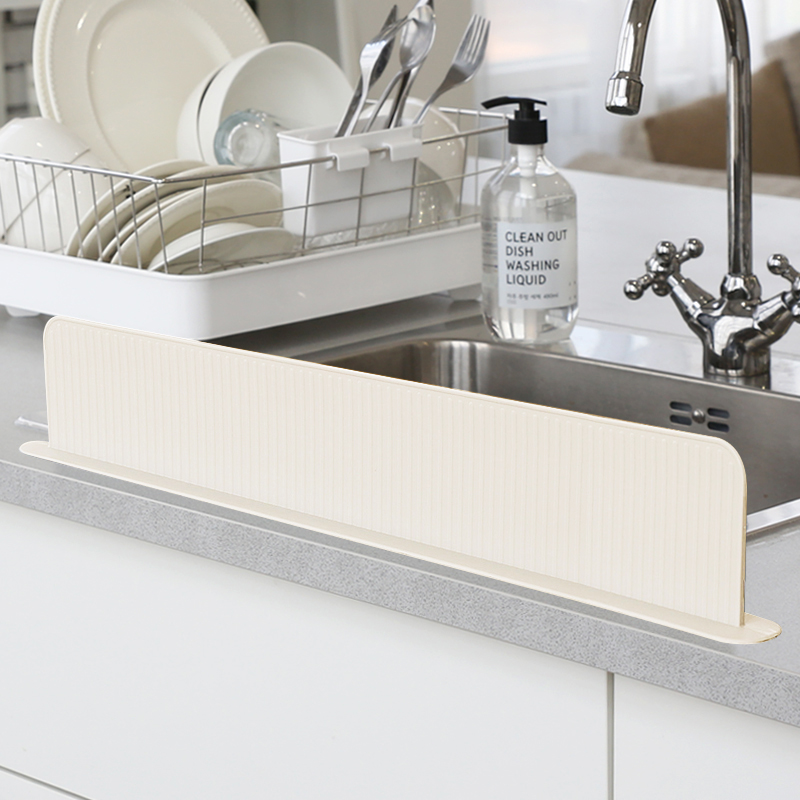 달팽이리빙 퀴진드마망 실리콘 싱크대 물막이 와이드형 10cm 16,900원