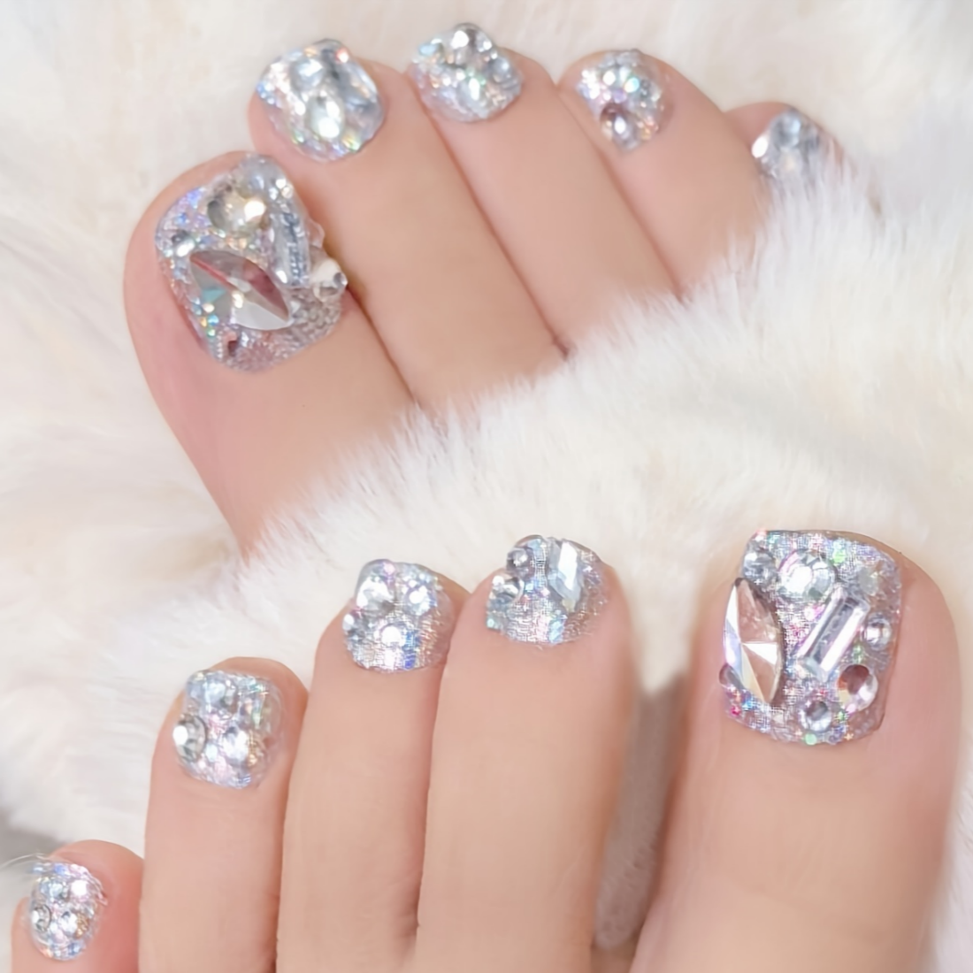 고급스러운 글리터 크리스탈 파츠 페디큐어 페디팁 24p 세트 9,400원