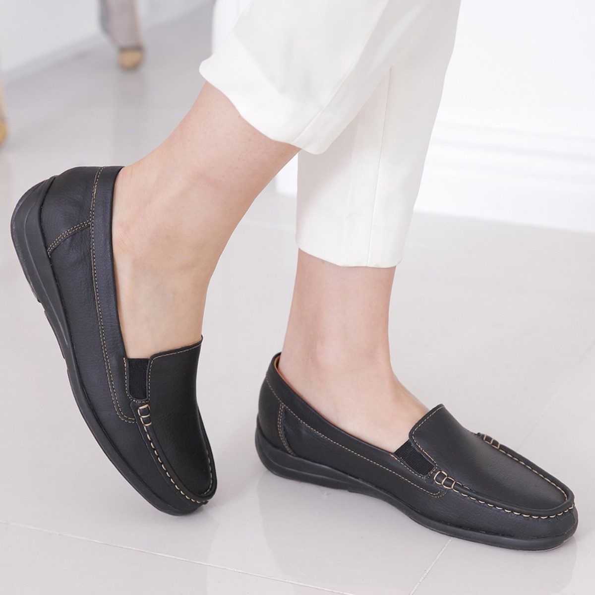 아야나 소가죽 드라이빙 로퍼 키높이 3.5cm 44,800원