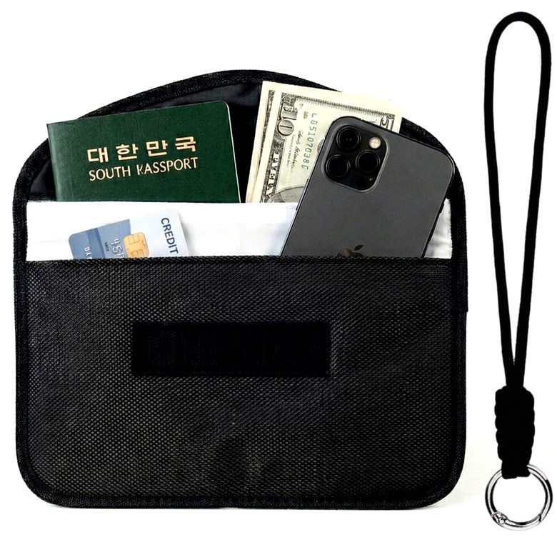 라워스 RFID차단 스트랩 여권 파우치 9,900원