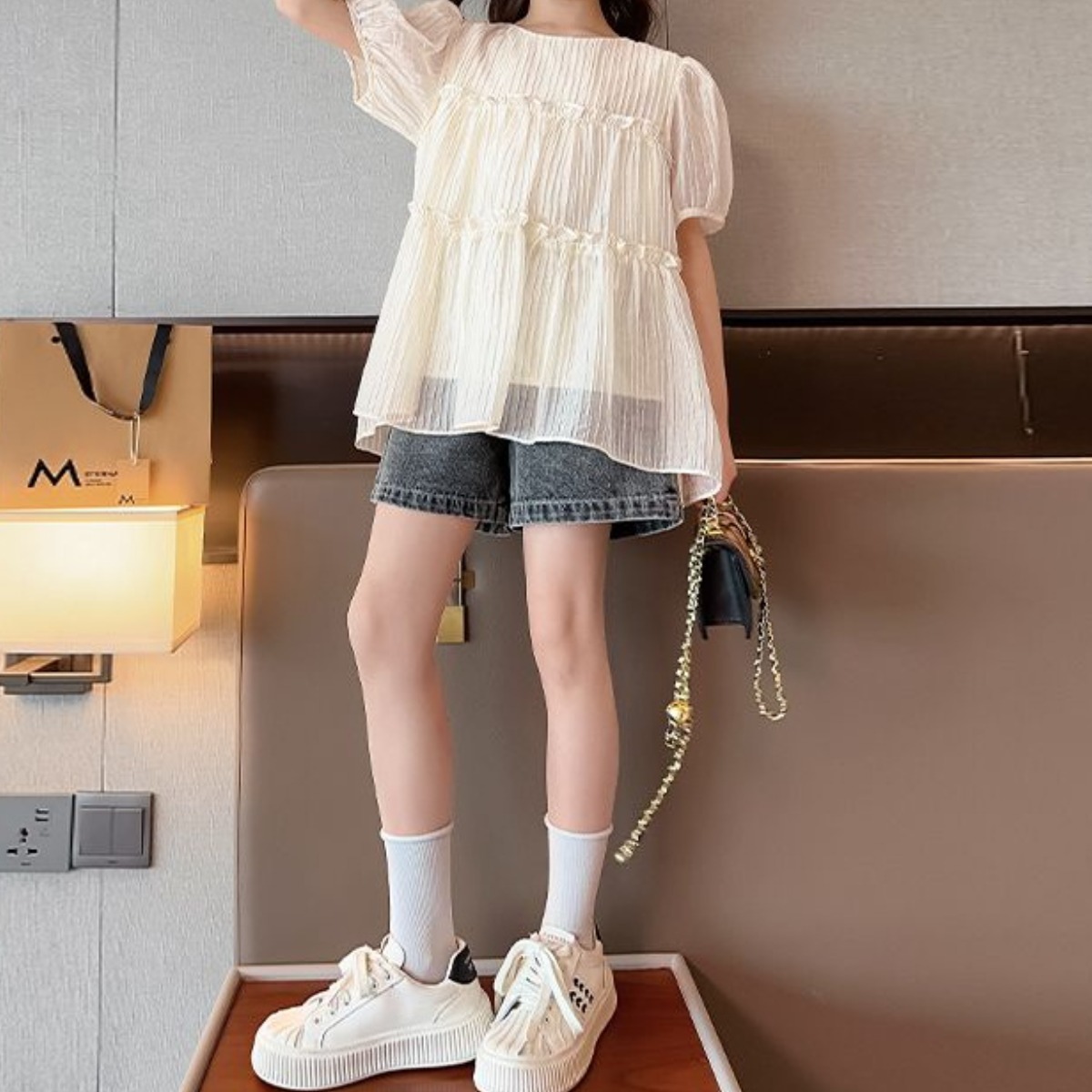 해피유통어린이 여아 여름 귀여운 세트 사랑스러운 반팔 탑 + 반바지 조합14세 이상 XG03 38,630원