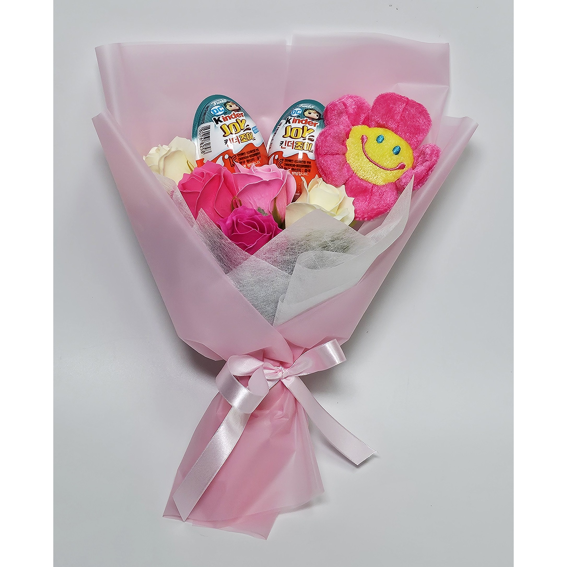 킨더조이 스마일꽃인형 비누꽃다발 토퍼 14,900원