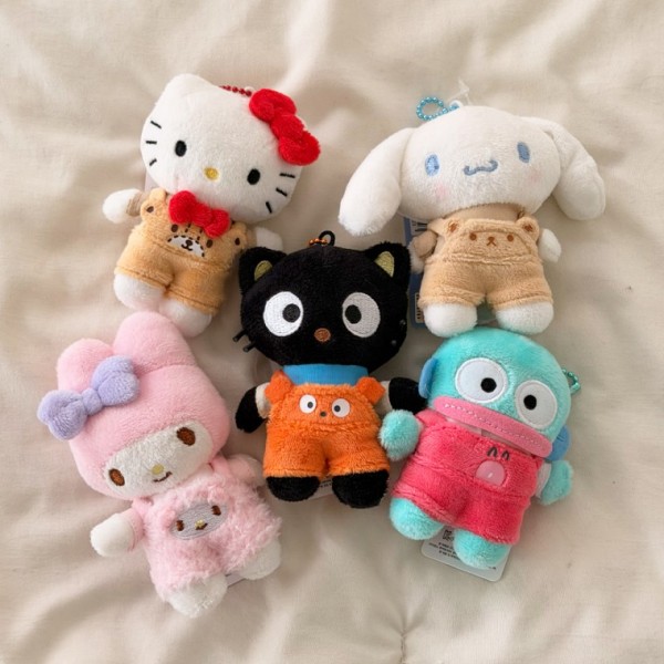 블랙카우 산리오 프렌즈 멜빵 인형 키링 5종 파우치 가방 (캐릭터) 화장품 수납 18,200원