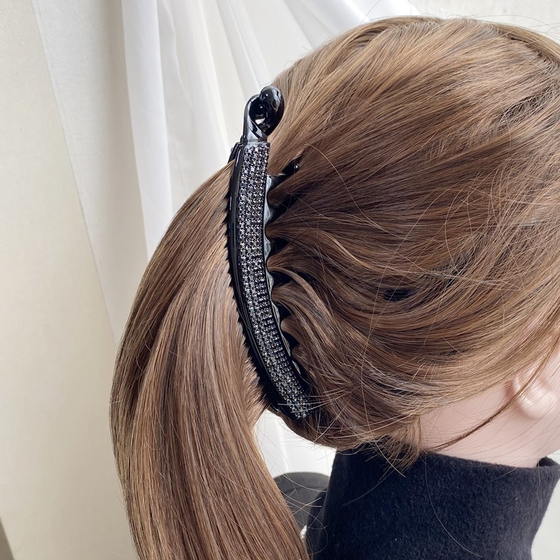 레인걸 국내제작 베이직큐빅 대형 빗살바나나핀 13.5cm 머리핀 헤어핀 올림머리집게핀(A6475) 14,000원