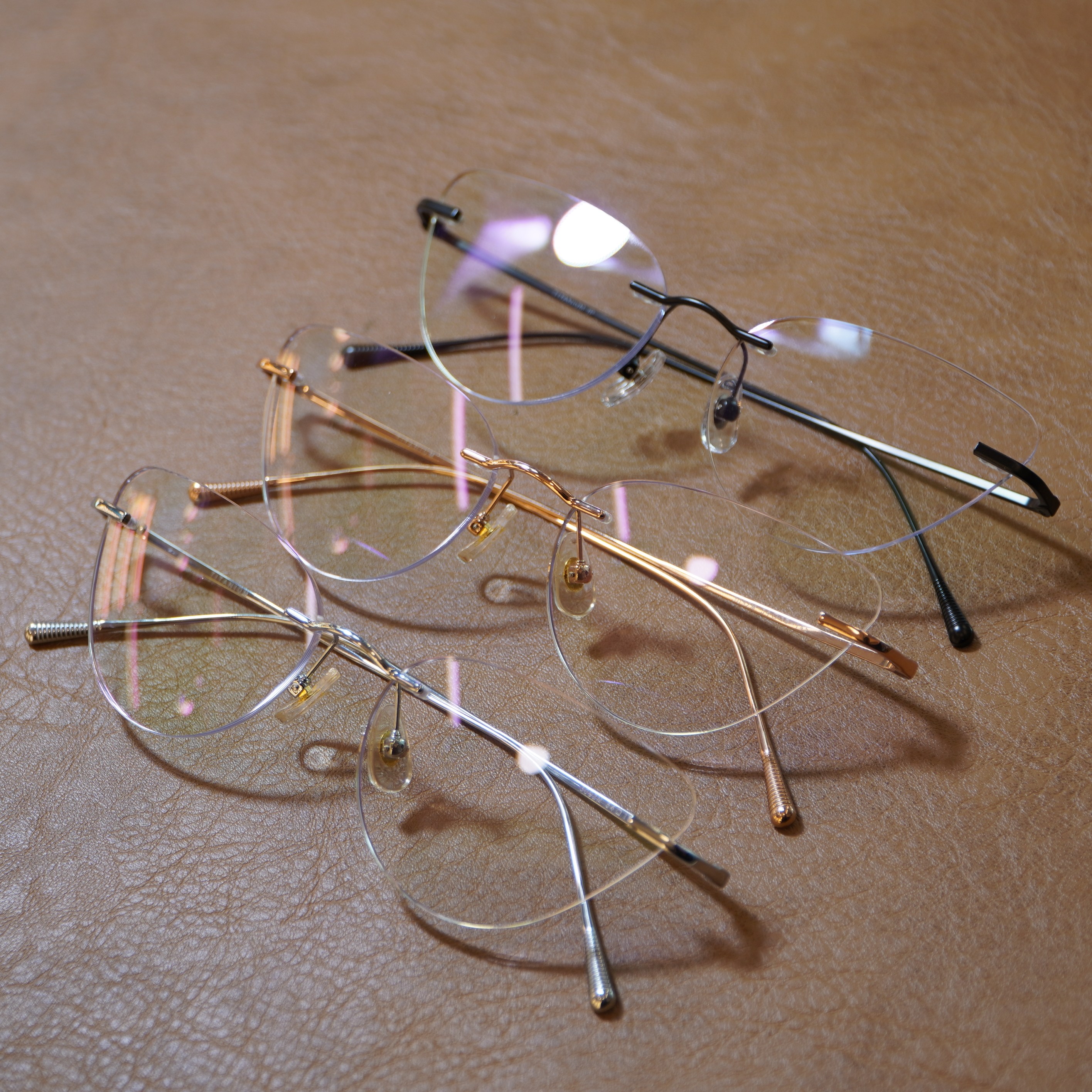 긱시크 캣아이 블루라이트차단 티타늄 무테안경테 69,000원