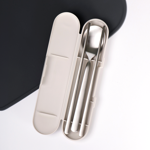 나인웨어 모노 스테인레스 휴대용 수저 세트 13,900원