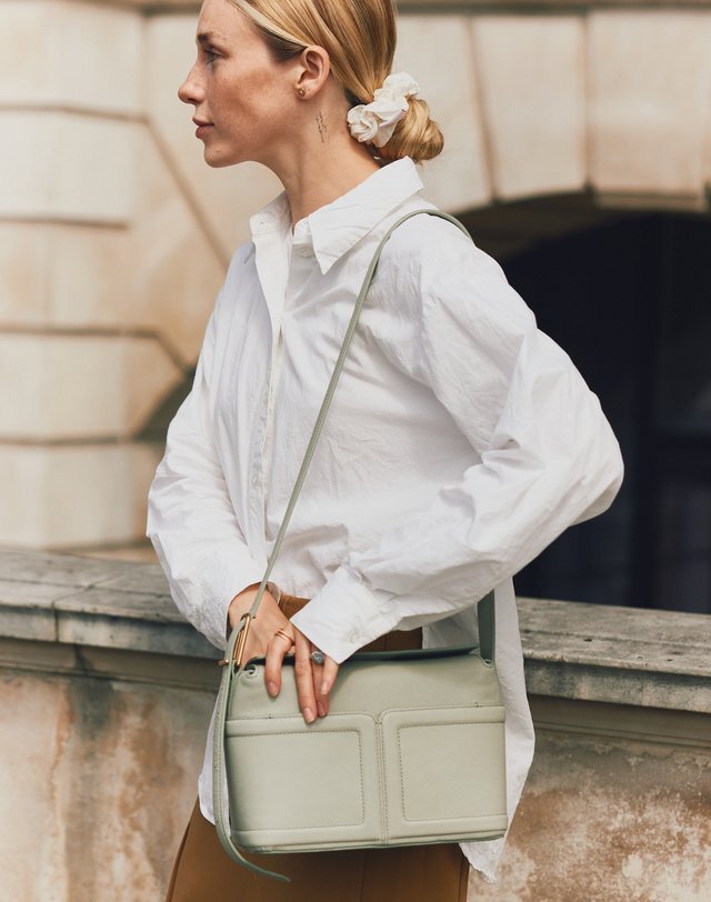 [국내백화점] 닥스 여성 크로스백 메신저백 베이직 심플 253,630원