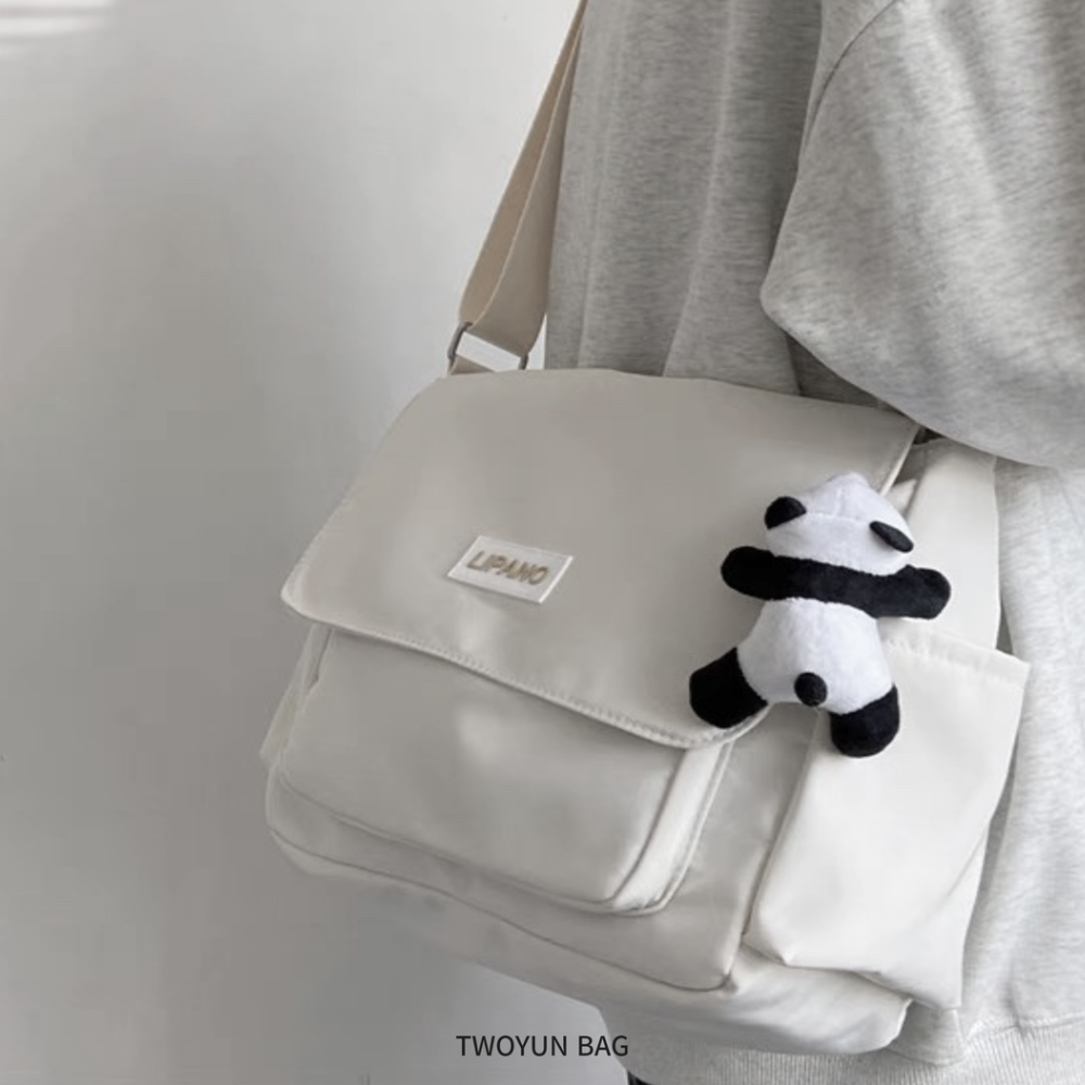 투윤 가벼운 메신저백 크로스백 남여공용 18,800원