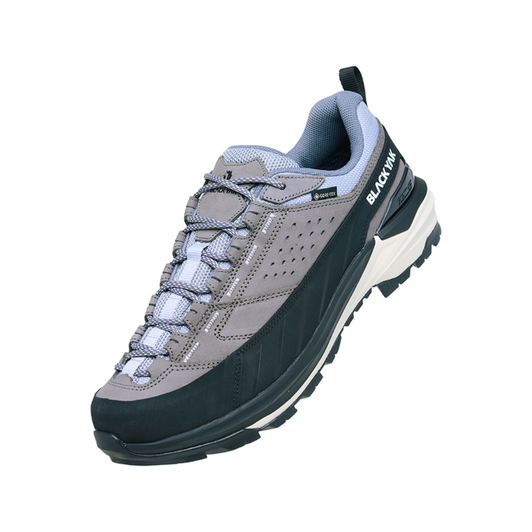 블랙야크 크럭스로우 이월 등산화 고어텍스 방수 트레킹화 특가 경량 발볼편한 남성 여성 139,900원