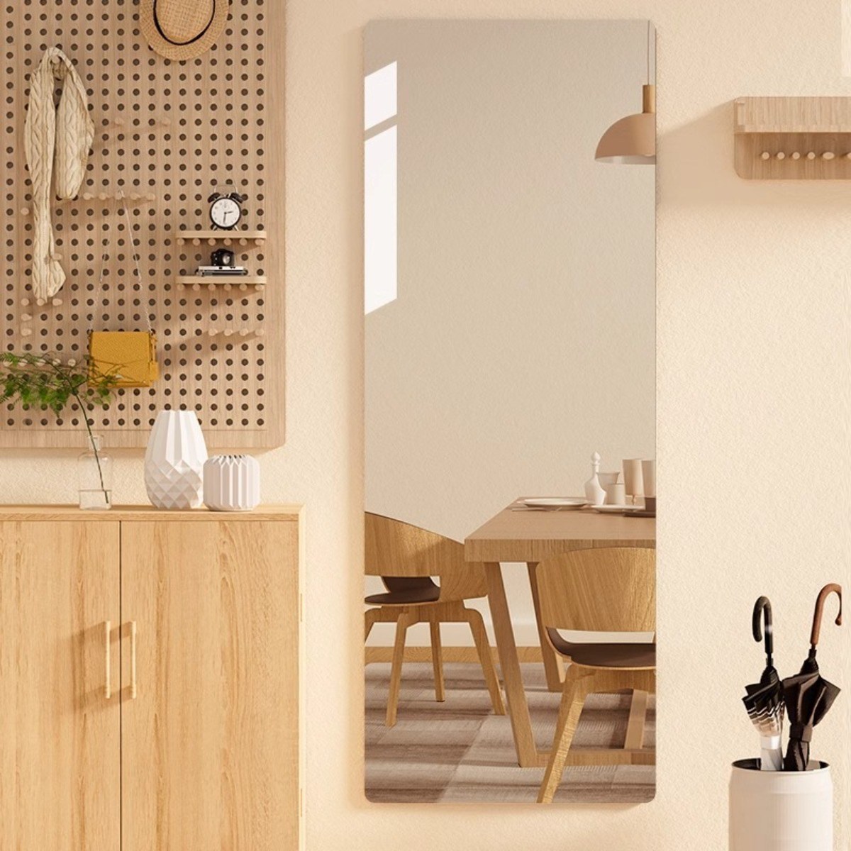 플랜와이 벽 부착형 아크릴 전신 거울 17,400원