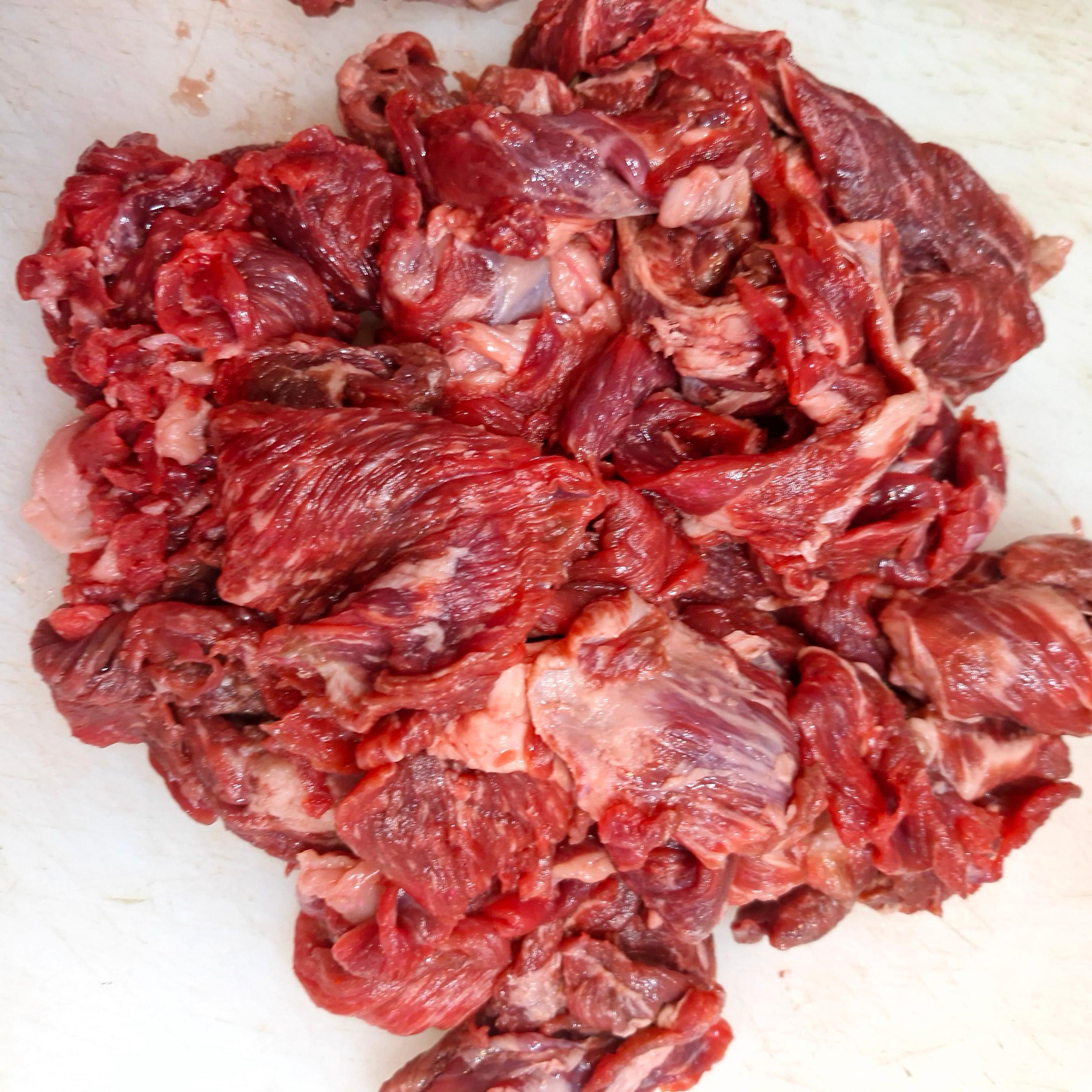 [한우대학] 당일작업 국내산한우 1등급 소고기 잡육(뒷고기)1kg(냉장) 국거리용, 육수용, 1kg, 1개 24,900원