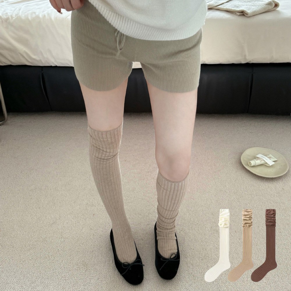 May 3 Socks 여성 양말 순색 스트라이프 겨울 니삭스 슬림 롱 양말 압박 중목 양말 반장 양말 장목 양말 운동 다리 보온대 필라테스 3족 세트 8,990원