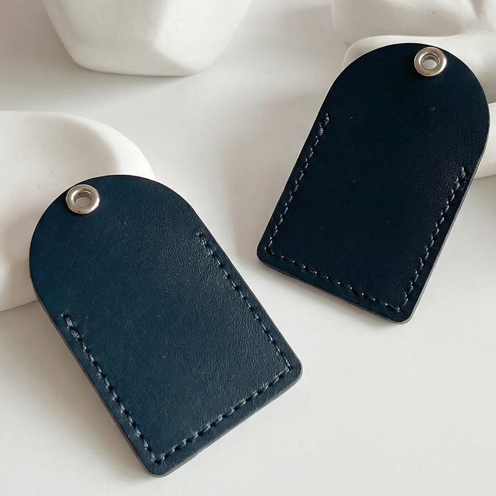 2.2cm x 4.5cm 가죽 아파트 도어락 카드키 케이스 태그, 블랙 2.2x4.5, 2개 23,300원