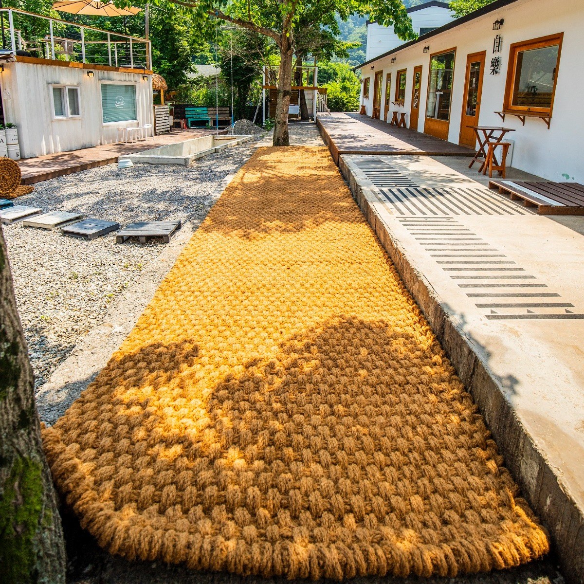 더봄 야자매트 코코매트 산책로 등산로 정원 주차장 실속있는 재단구매 [경성매트] 11,000원