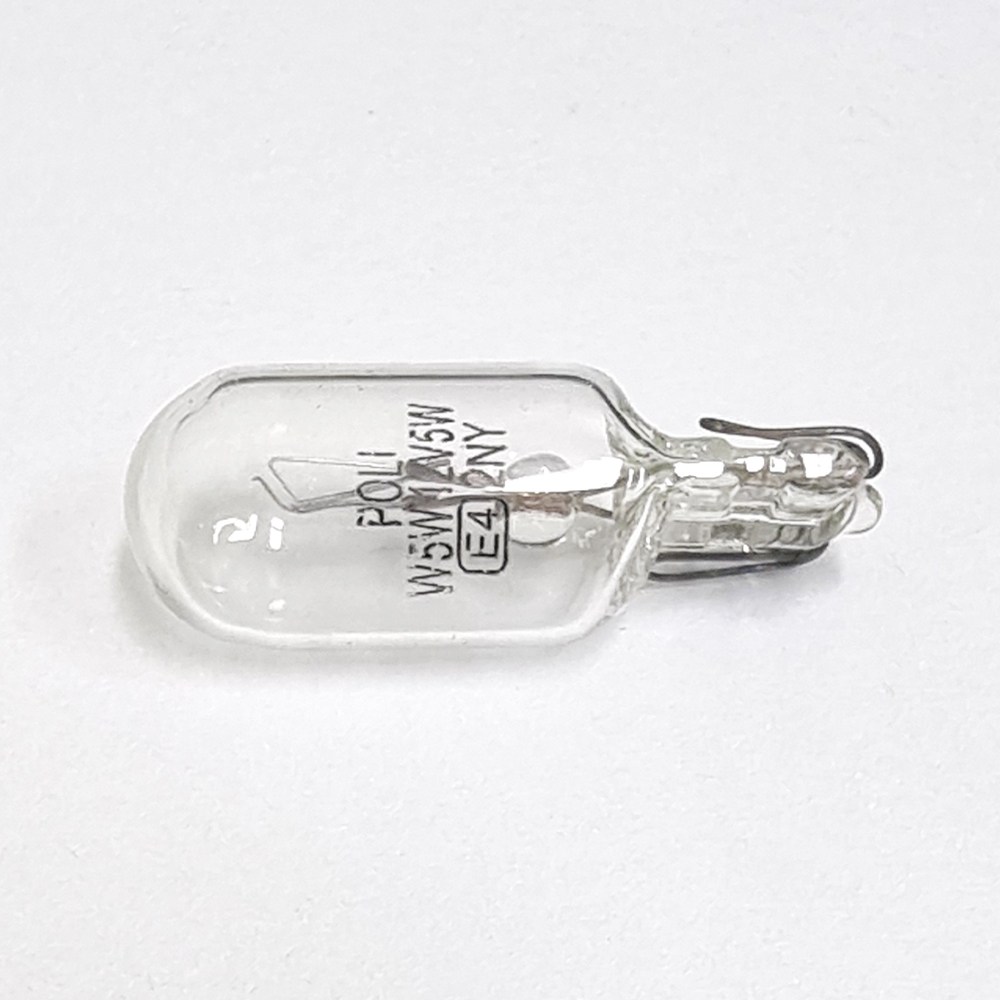 자동차 번데기 전구 T10 (100개) 자동차 실내등 미등 번호판등 12V 5W 14,000원