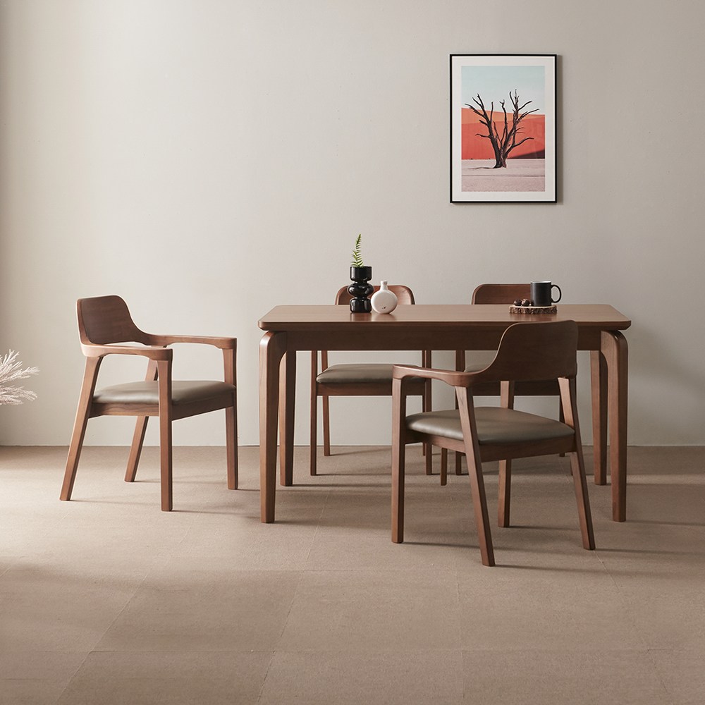 라로퍼니처 베르체 1400 참죽나무 원목 4인 식탁 세트 595,000원