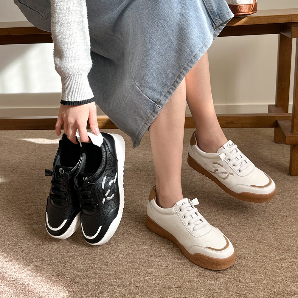 슈리오 여성 캐쥬얼 P포인트 통굽 슬립온 4cm 52,900원