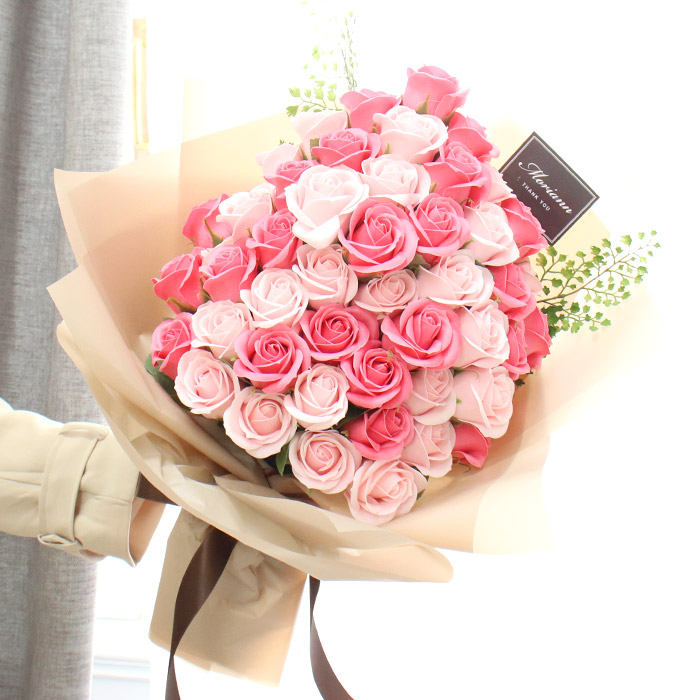 모리앤 50송이 베라 장미 꽃다발 40,800원