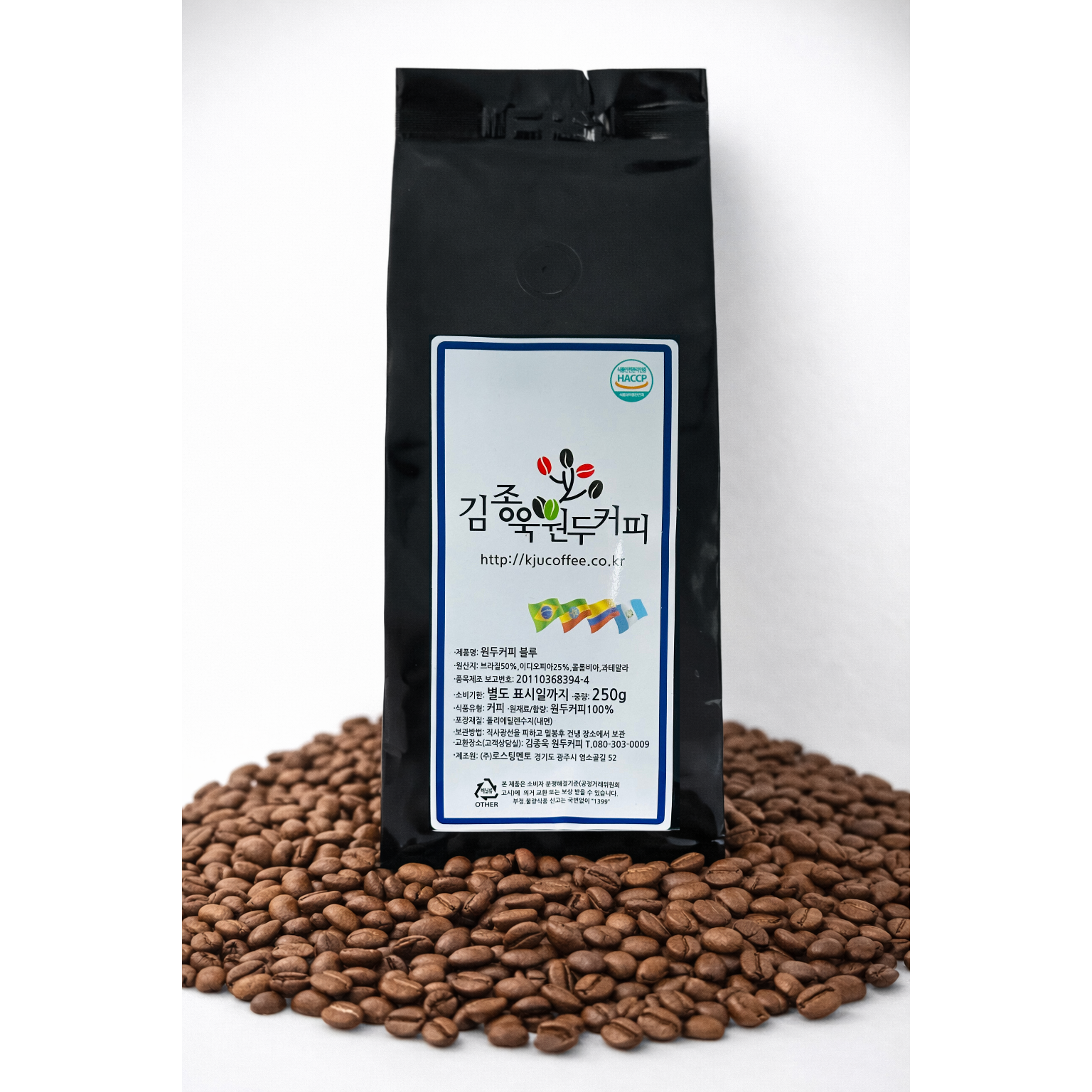 [김종욱원두커피] 블루 브라질 50% 베이스 블렌드 원두 고소한 카페용 커피 250g/500g, 1개, 250g, 홀빈(분쇄안함) 14,000원
