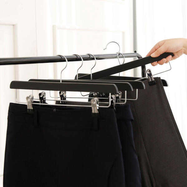 아트박스/홈앤하우스 원목 치마바지걸이 블랙 10P 17,900원