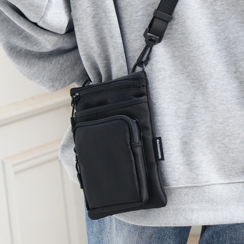 [담앤드솜 담솜온] 담비 크로스백 여행용 미니 슬링백 생활방수 경량 힙색 남녀공용 담앤드솜 16,900원