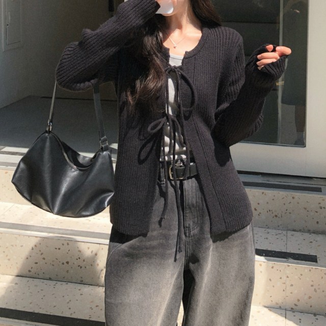 피니 (소녀,,도톰*폭닥) 소피 리본 루즈핏 니트가디건 (3color) f/w 간절기템 가디건 루즈핏니트 골지가디건 러블리룩 데이트룩 가을겨울코디 25,800원