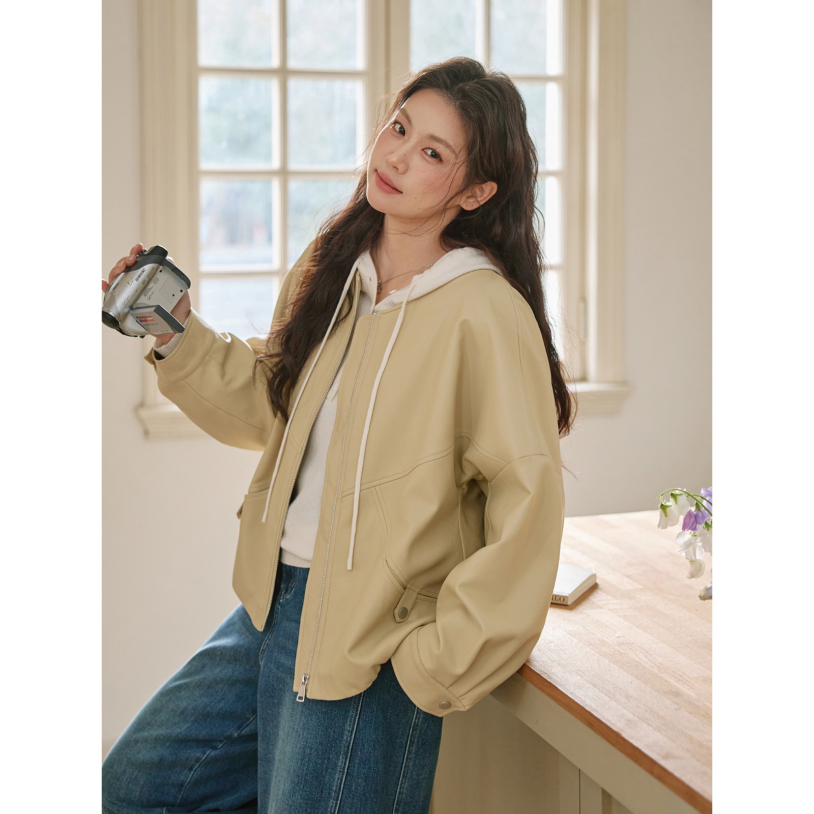 신이SH 더블샵 패션몰 부드러운 PU점퍼 봄철 나들이 간지나는 노카라 점퍼 105,000원