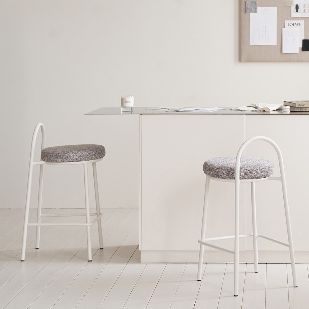 메종드꼼마 누보 바스툴 홈바 의자 2개 85,900원