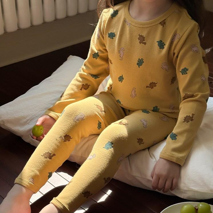 [당일발송] 키키클로젯 돌 아기 유아동 키즈 남자 여자 아이 공용 봄 가을 겨울 꽃무늬 토끼 공룡 하트 긴 팔 티셔츠 바지 면 실내복 스판 내의 파자마 홈 웨어 잠옷 상하 세트 18,900원