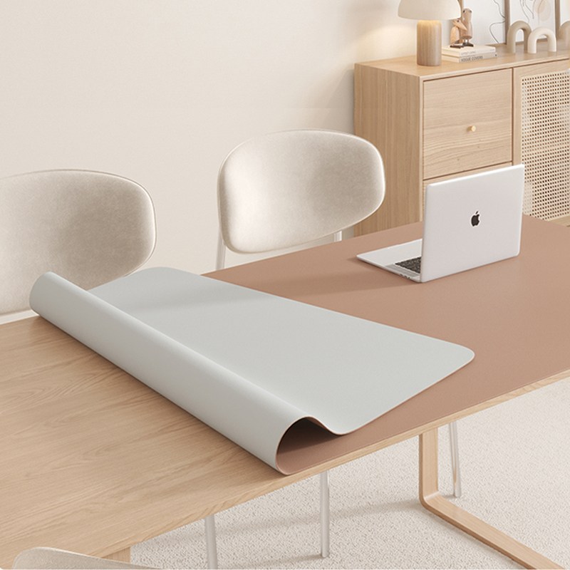 Shipshape 가죽식탁보 방수 테이블보 양면 가용 방수 방유 얼룩 방지 식탁보 컴퓨터 책상 매트 33,900원