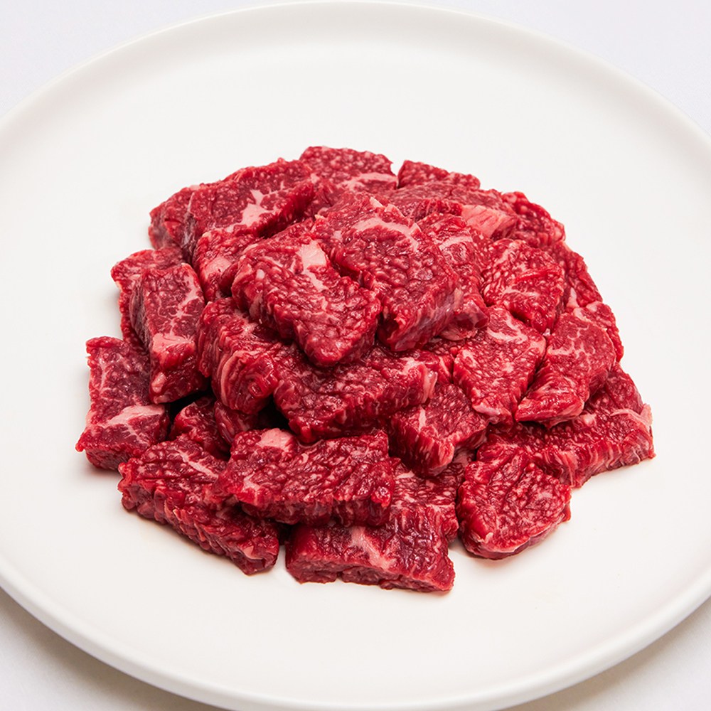 [ 한우이츠 ] 마장동 소고기 1++/1+ 등급 한우 국거리 냉동, 300g, 1개 17,900원