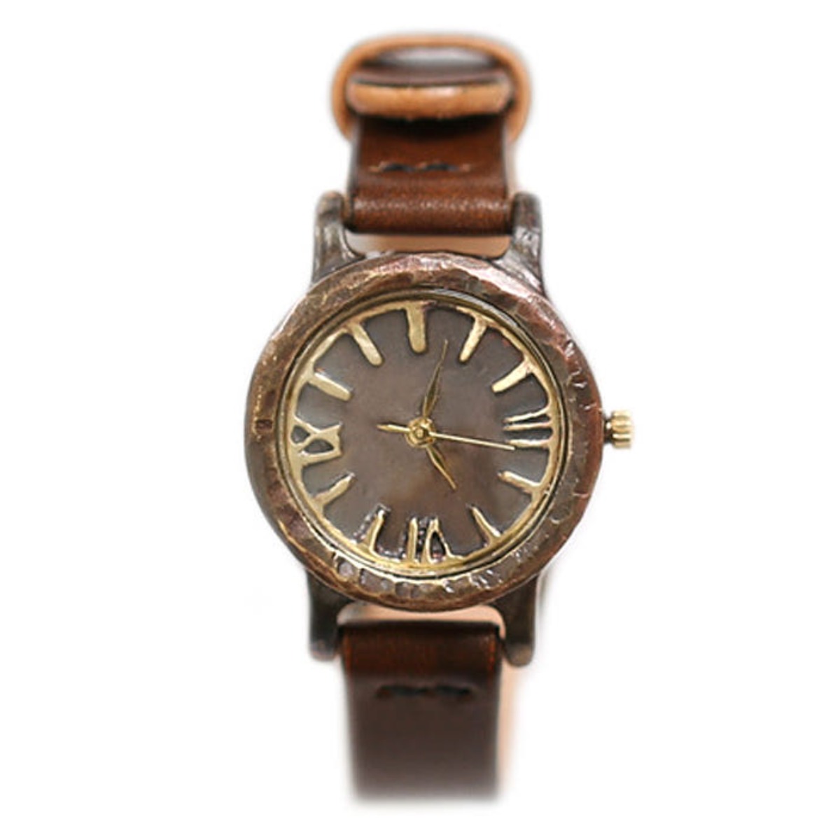 메탈엣린넨 핸드메이드 가죽밴드 여성 손목시계 FinS 180,000원