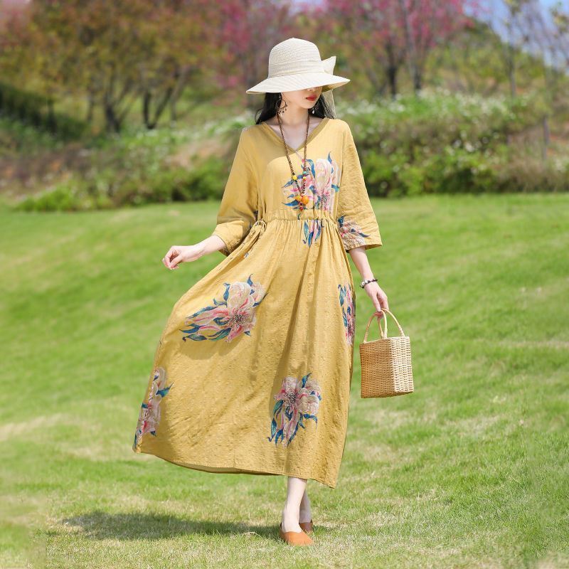 WPUY 린넨원피스 중년 여성 봄 여름옷 신상 빈티지 프린트 브이넥 칠부 소매 롱 허리 조임 슬림 원피스 시원 편안 여 여름 생활 개량복고풍 일상복 나들이룩 모임룩 28,030원