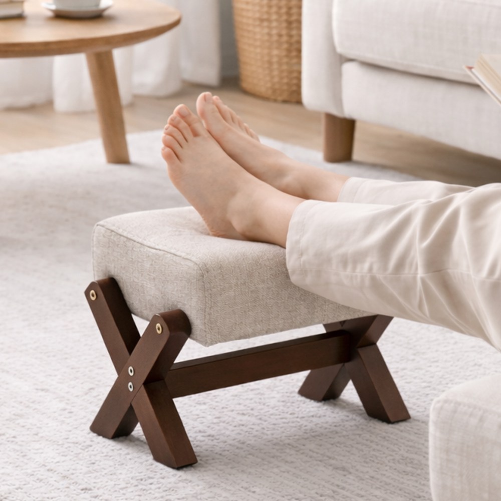 스텔라룸 원목 패브릭 발받침대 풋레스트, 브라운 27,900원
