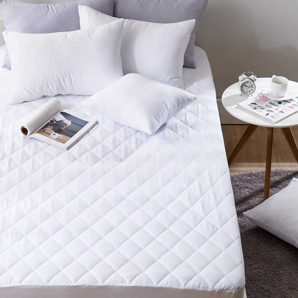 베드앤데코 항균마이크로 누빔매트리스커버 K + 항균베개커버 2p 20,060원