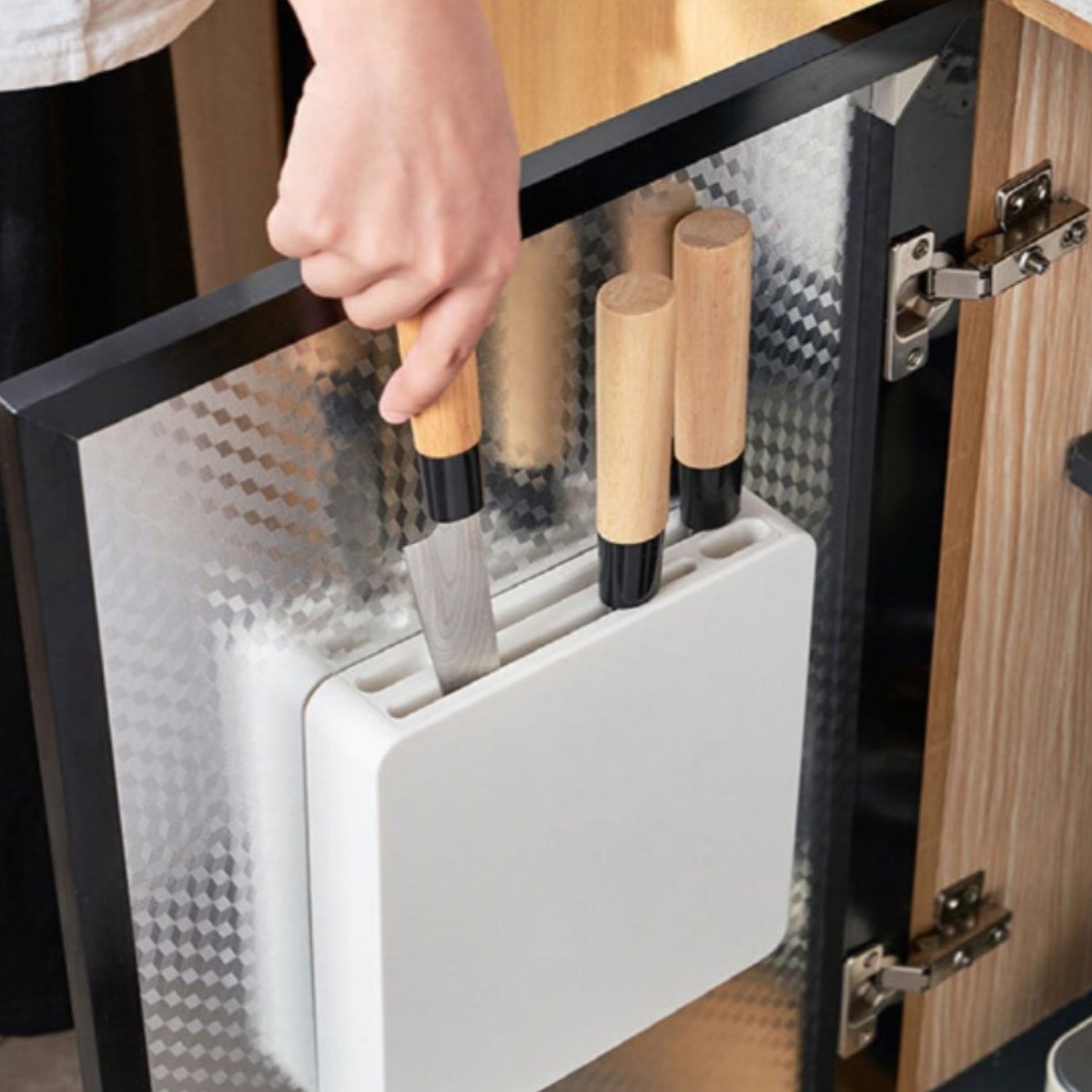 Hoasell 싱크대 칼꽂이 부착형 거치대 칼보관 주방(2가지 색상) 7,630원