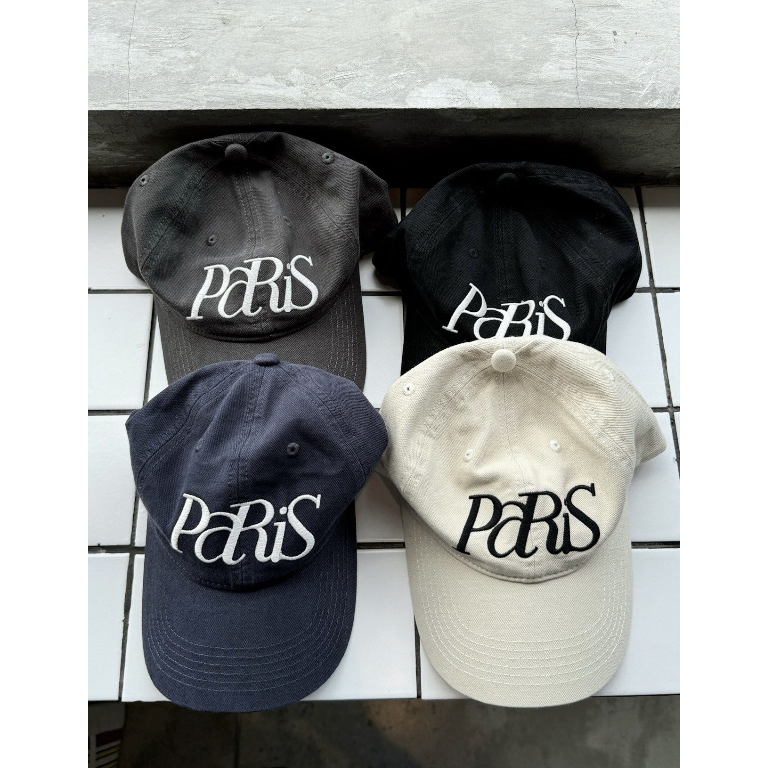 [우리마켓] 남녀공용 Paris 워싱볼캡모자 27,000원