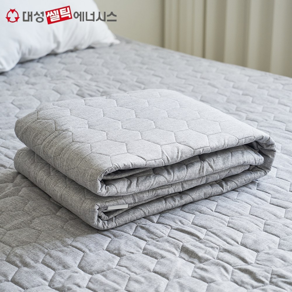 대성셀틱 코지슬립 전기요 그래핀 탄소매트 EMF인증 / 국내생산 / AS 2년 / 2025년형, DSM-5623QGR 퀸(150*200cm) 63,900원