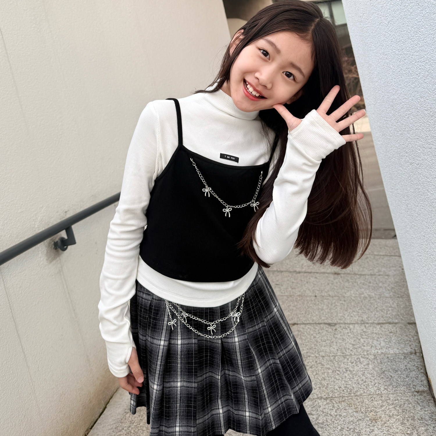 티미유 주니어 체인체크 스커트 49,900원