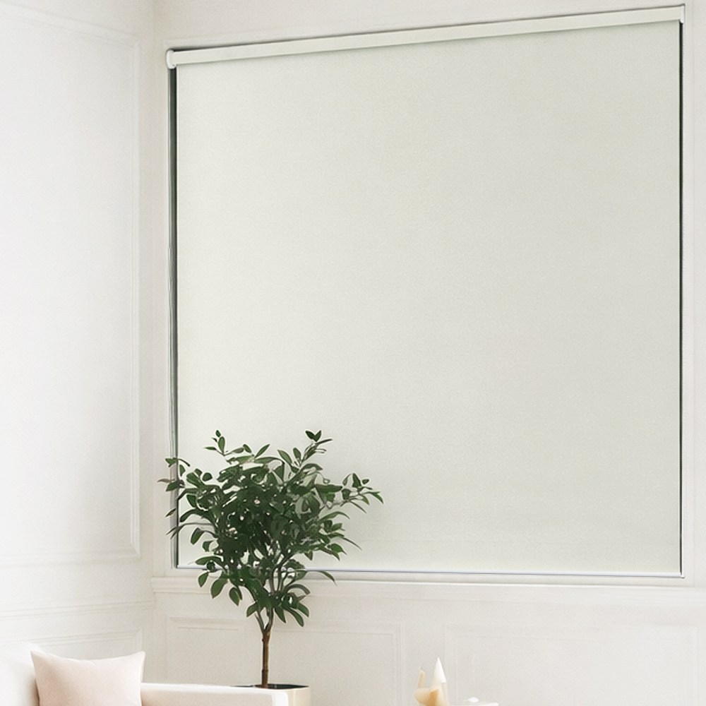 바이브하우스 무타공 압착식 암막 롤스크린 82,100원