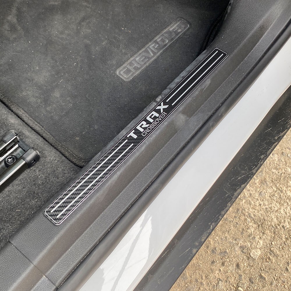 CS 트랙스 크로스오버 꾸미기 도어스커프 알루미늄 카본 메탈 몰딩 용품 악세사리 호환 28,000원