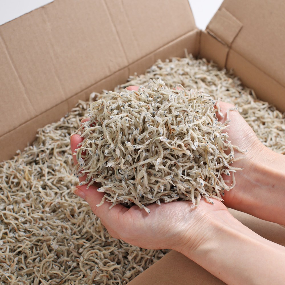 남해안 최상급 지리멸치 300g 1.5cm내외 1차 혼합물 선별 완료 순수 세멸만을 보내드립니다. 17,900원