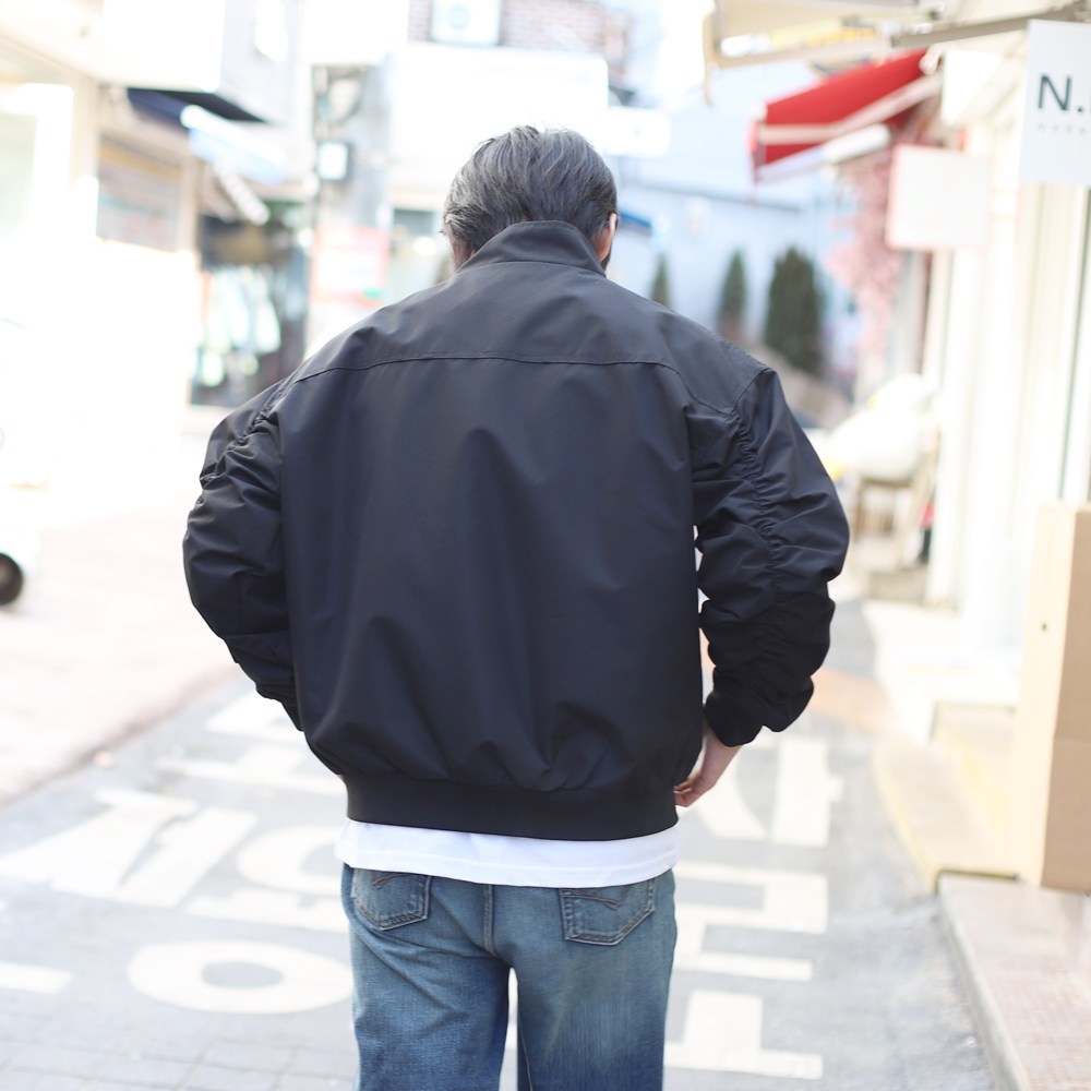 남자 오버핏 바람막이 항공점퍼 간절기 블루종 38,700원