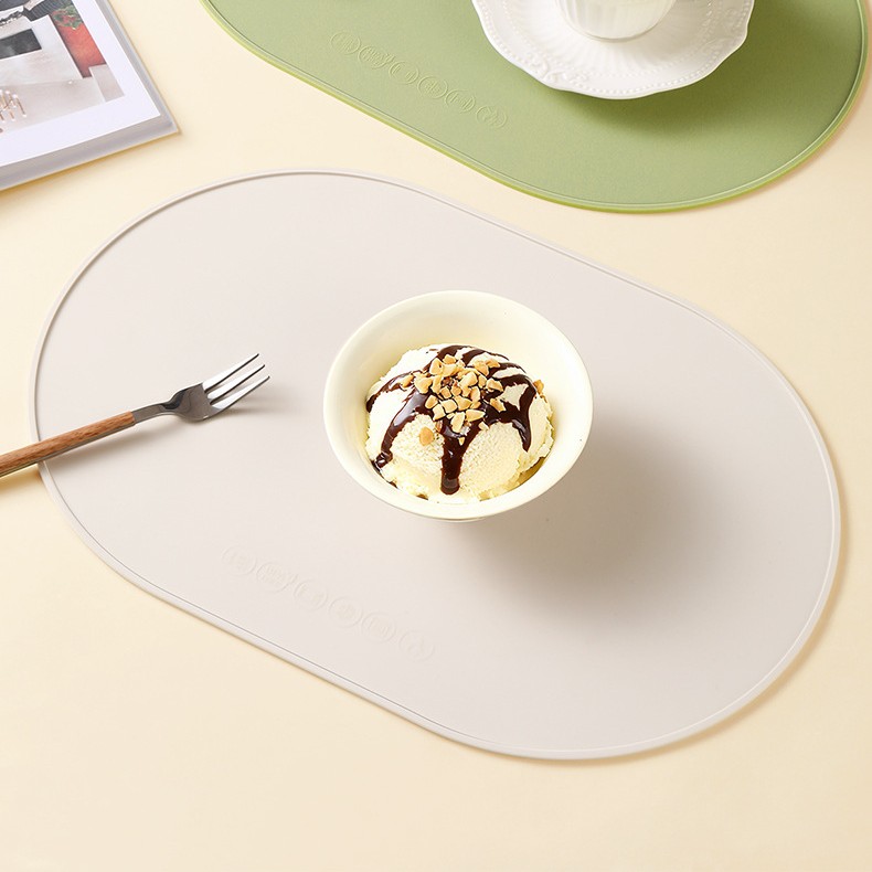 옥타기지 미끄럼방지 방수 내열 실리콘 식탁매트, 2개, 39 x 26.5 cm, 오프화이트 8,000원