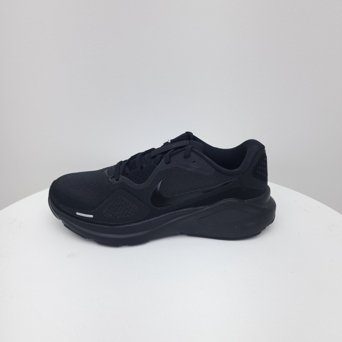 [국내정품] 나이키 스트럭처26 남성 런닝화 안정화 운동화 블랙 HJ1102-001 119,000원