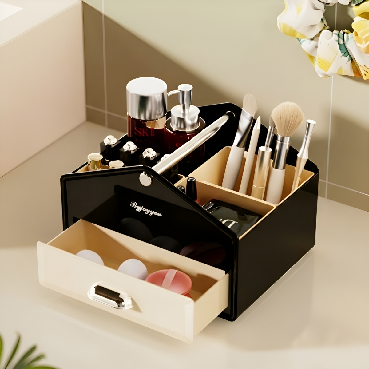 K-STORE 휴대용 바구니형 화장품정리함 화장품 수납정리함 수납함 서랍정리함 메이크업 미니 서랍장 정리대 박스 영양제 보관함, 1개, 블랙 34,800원