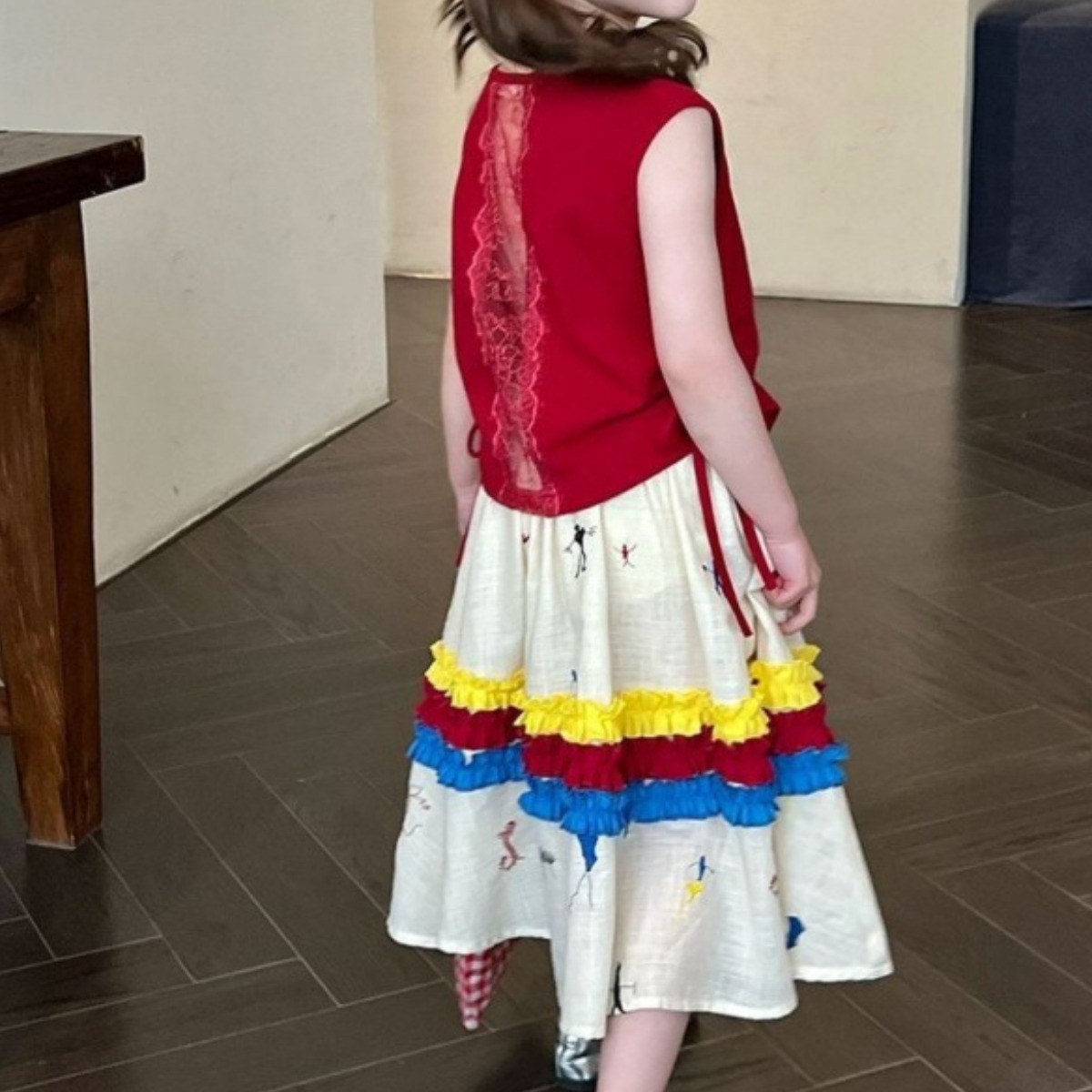 해피유통어린이 여름 민소매 빨강 상의와 다양한 색상 스커트 캐주얼 세트14세 이상XG03 35,220원