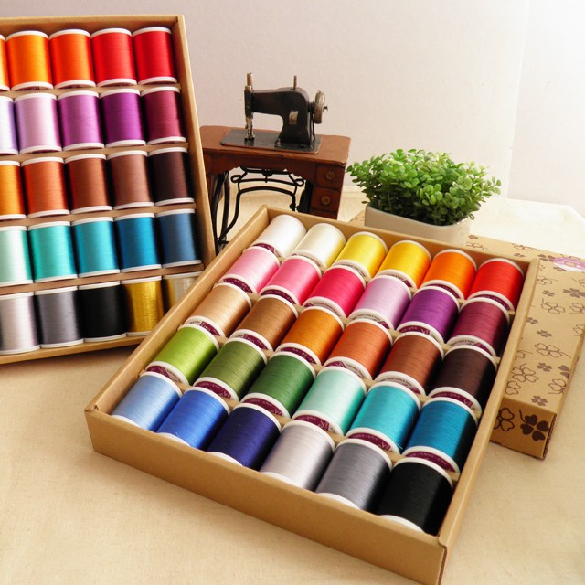 핸드메이드114 고급 자수실 30색세트 초중급자용 필수 30색 레이온 120데니아 2합 소용량 (각 400미터) 39,100원