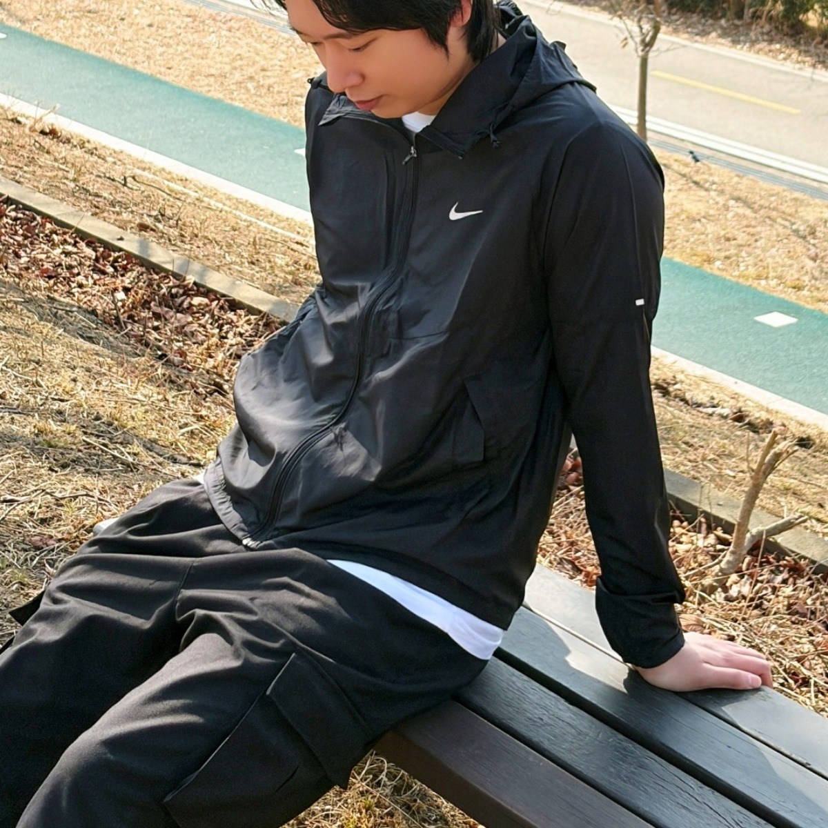 나이키 바람막이 런닝 발수 경량 백화점판 nvdr 99,900원